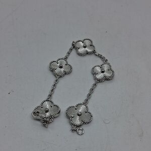 NWT Silver Clover Designer Bracelet